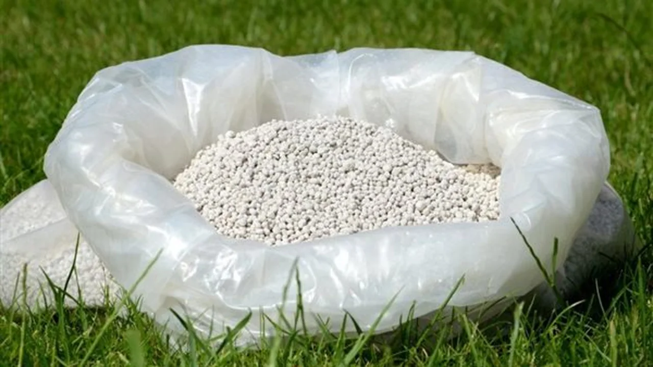 تراجع أسعار الأسمدة في الأسواق المحلية اليوم باستثناء صنف السلفات الواحد